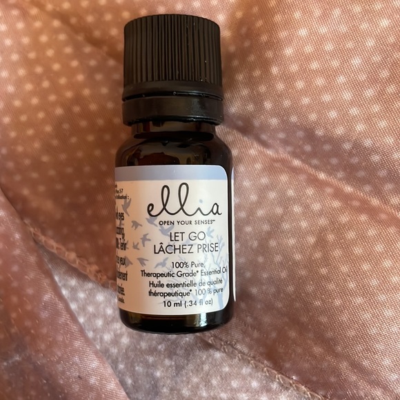 🌟🌟Host Pick! Aromatherapy Essential Oil set for wellness and joy - Picture 5 of 9